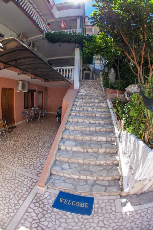 Sandra Apartment Budva